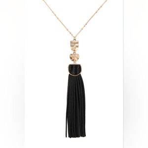 PU LEATHER TASSEL METAL HAMMERED NECKLACE